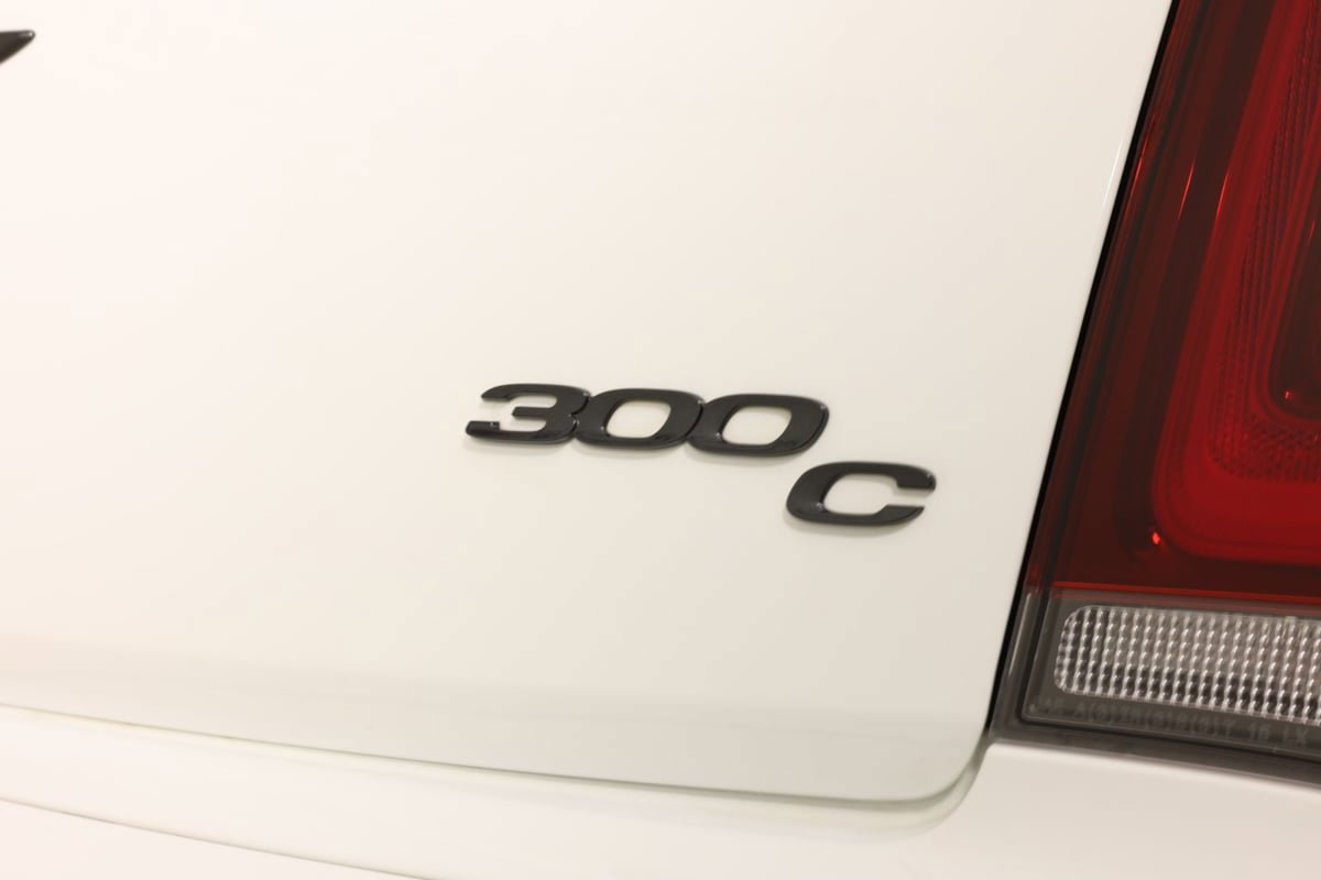 Used 2023 Chrysler 300 C RWD image 42
