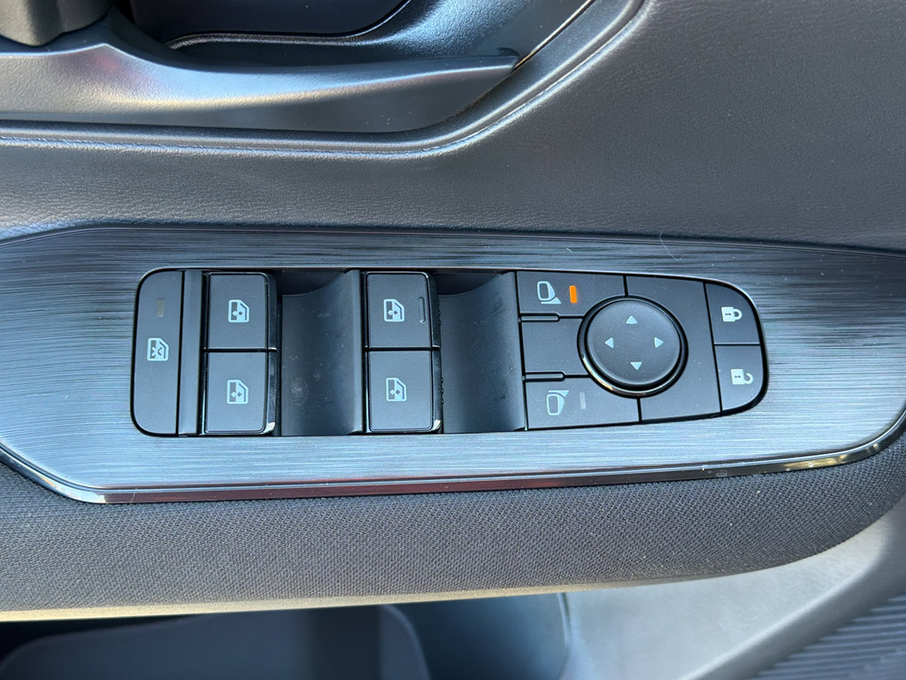 New 2026 Nissan Kicks S image 17