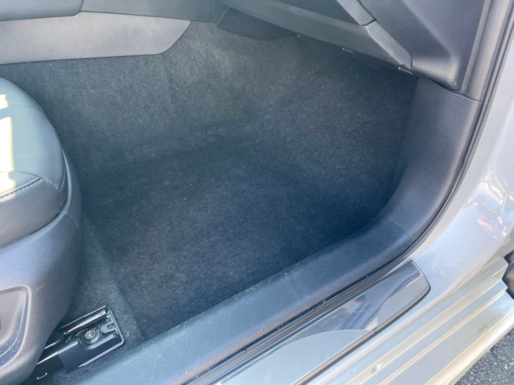 Used 2023 Toyota Camry XSE w/ Navigation Package FWD image 16
