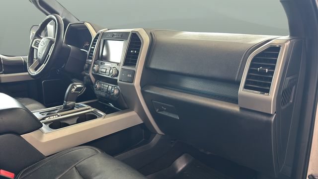 Used 2019 Ford F150 Lariat w/ Equipment Group 502A Luxury AWD/4WD image 21