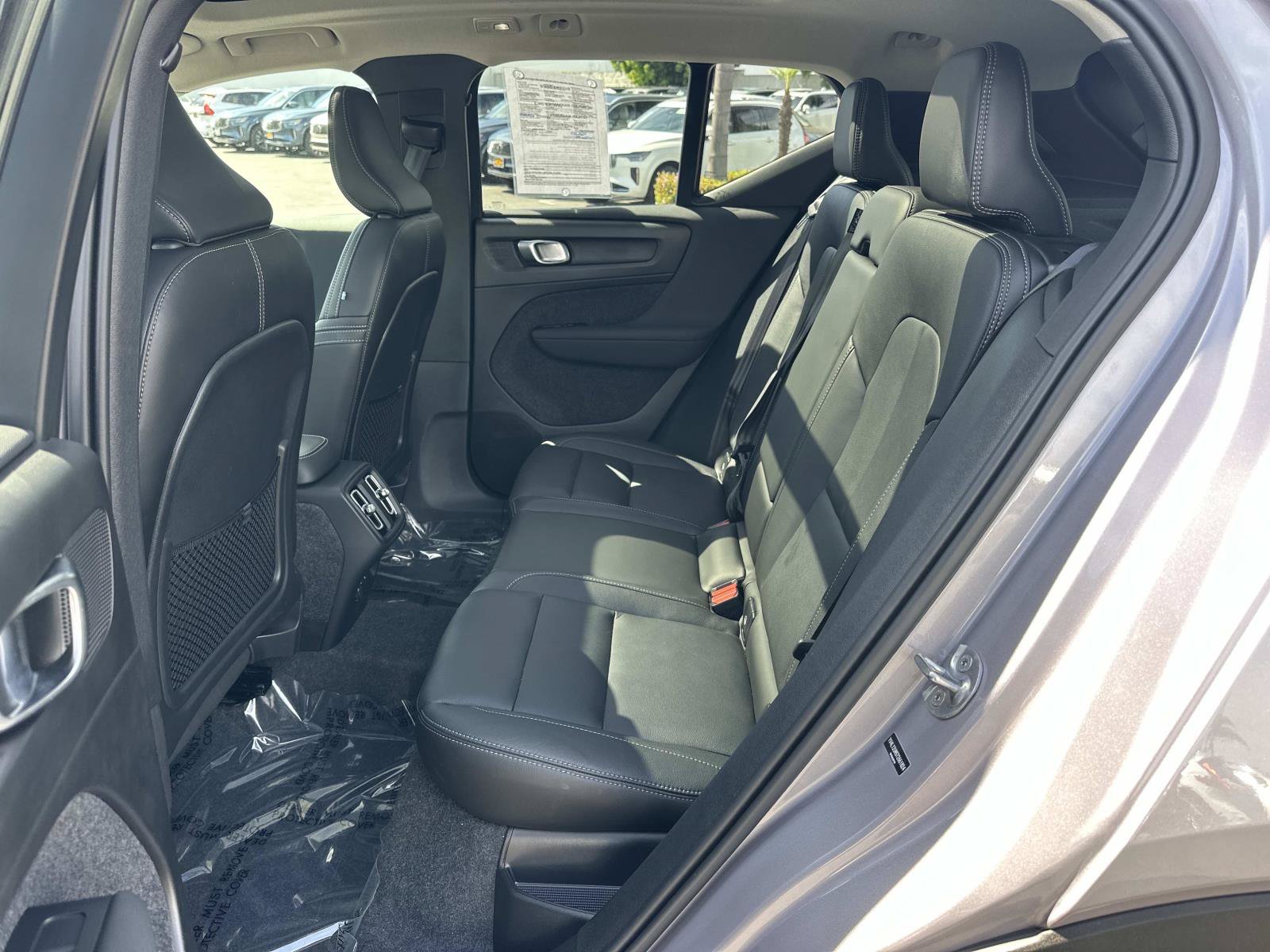 Certified 2026 Volvo XC40 B5 Ultra w/ Climate Package AWD/4WD image 21