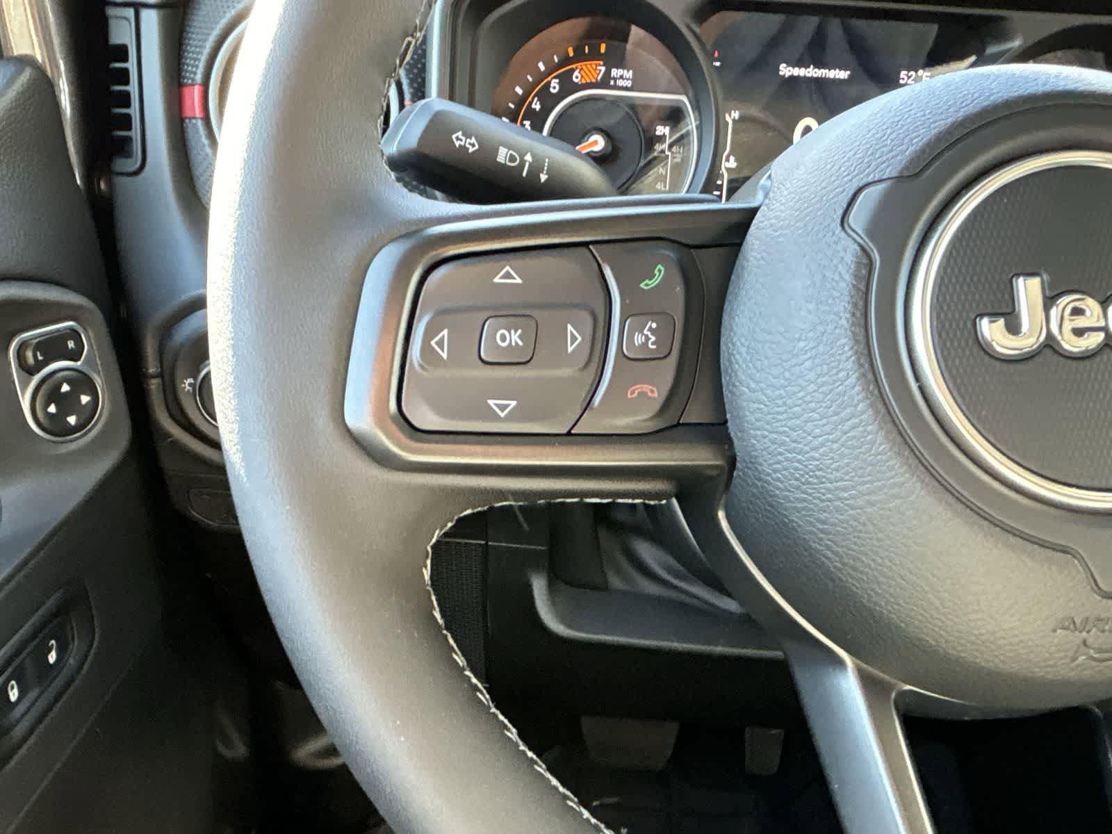 New 2026 Jeep Wrangler Unlimited Rubicon AWD/4WD image 14