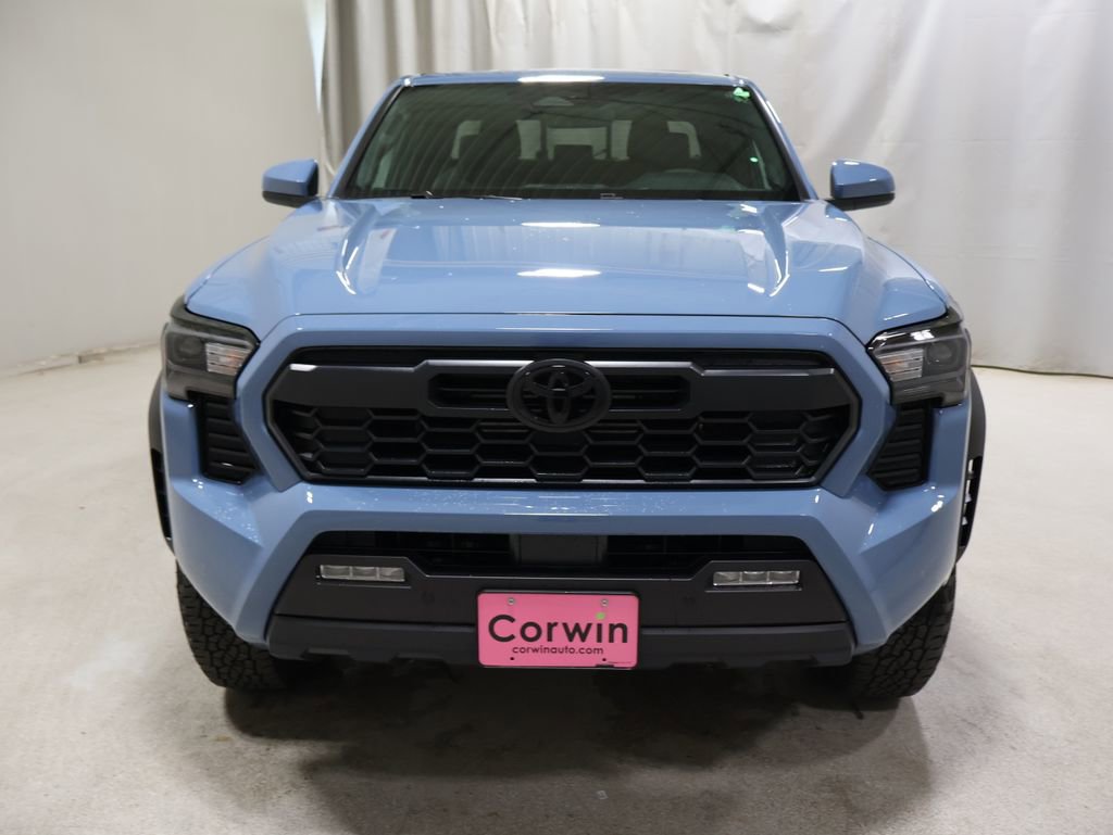 New 2026 Toyota Tacoma TRD Off-Road w/ TRD Off Road Upgrade Package AWD/4WD video 2