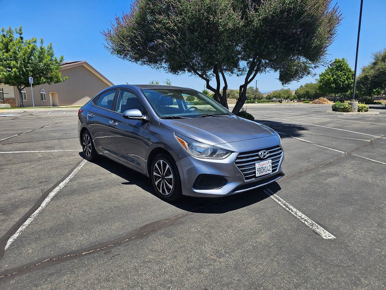 Used 2020 Hyundai Accent SE FWD image 4