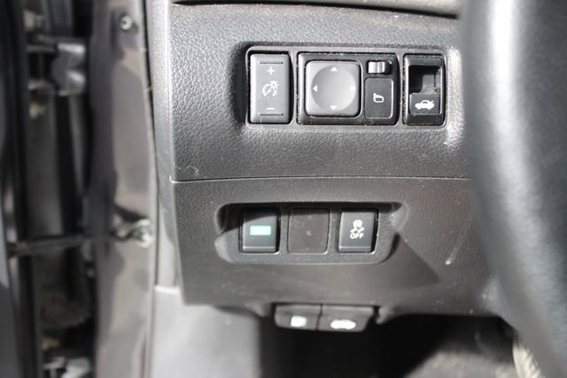 Used 2019 Nissan Sentra SV FWD image 14