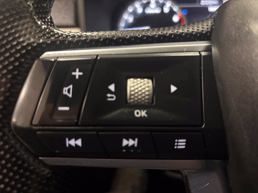 Used 2022 Mitsubishi Outlander SE AWD/4WD image 21
