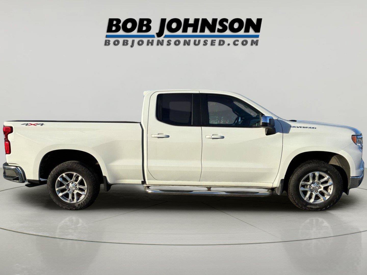 Used 2023 Chevrolet Silverado 1500 LT AWD/4WD image 10