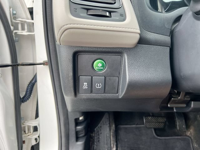 Used 2021 Honda HR-V LX image 16