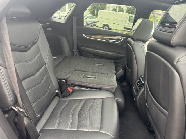 Used 2019 Cadillac XT5 Platinum AWD/4WD image 36
