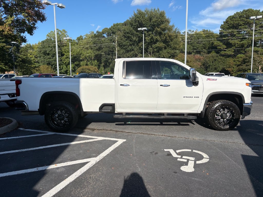 Used 2020 Chevrolet Silverado 2500 LTZ w/ LTZ Plus Package AWD/4WD image 4