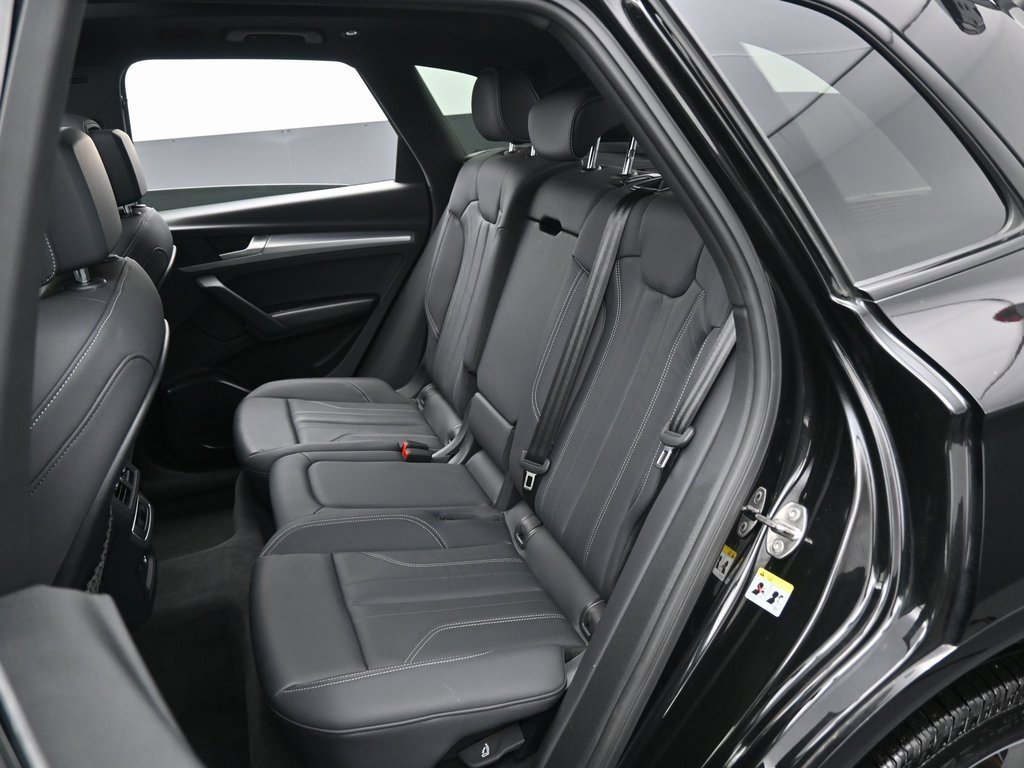 Used 2025 Audi Q5 2.0T Premium image 34