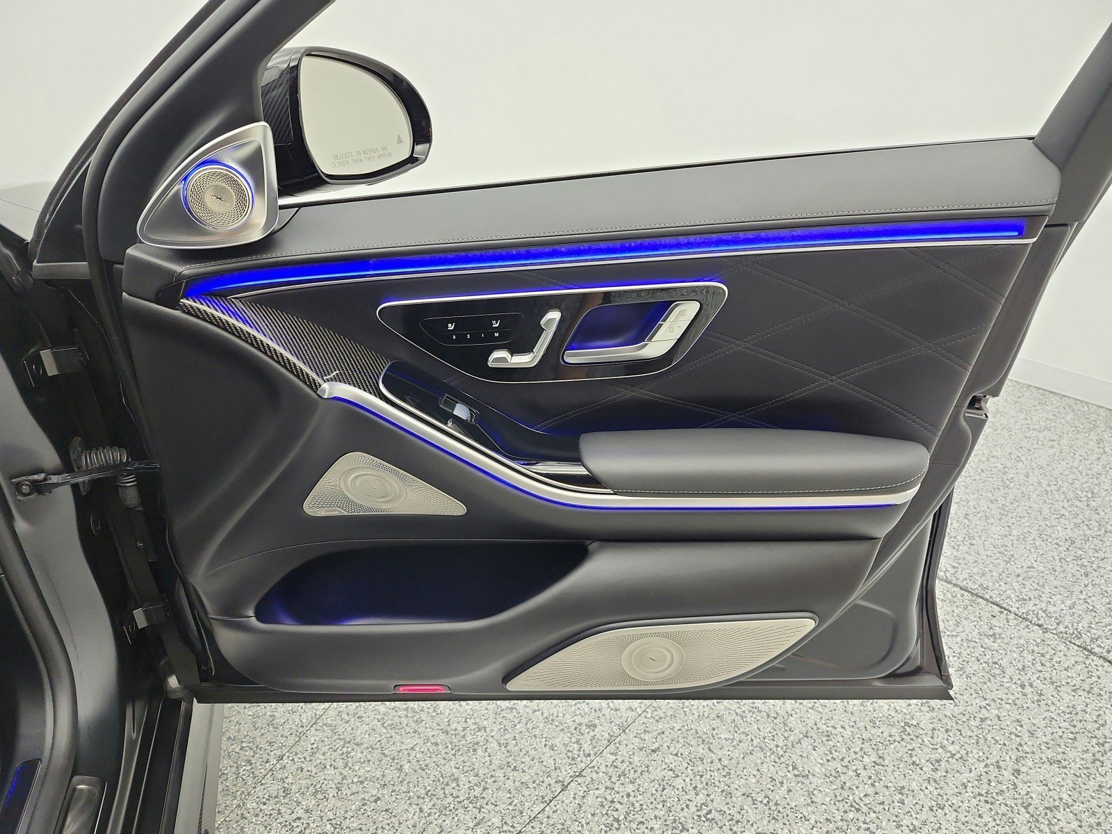 Used 2025 Mercedes-Benz S 63 AMG S image 21