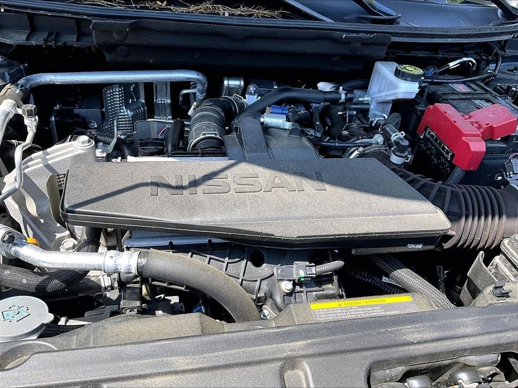 Certified 2026 Nissan Rogue SV AWD/4WD image 29