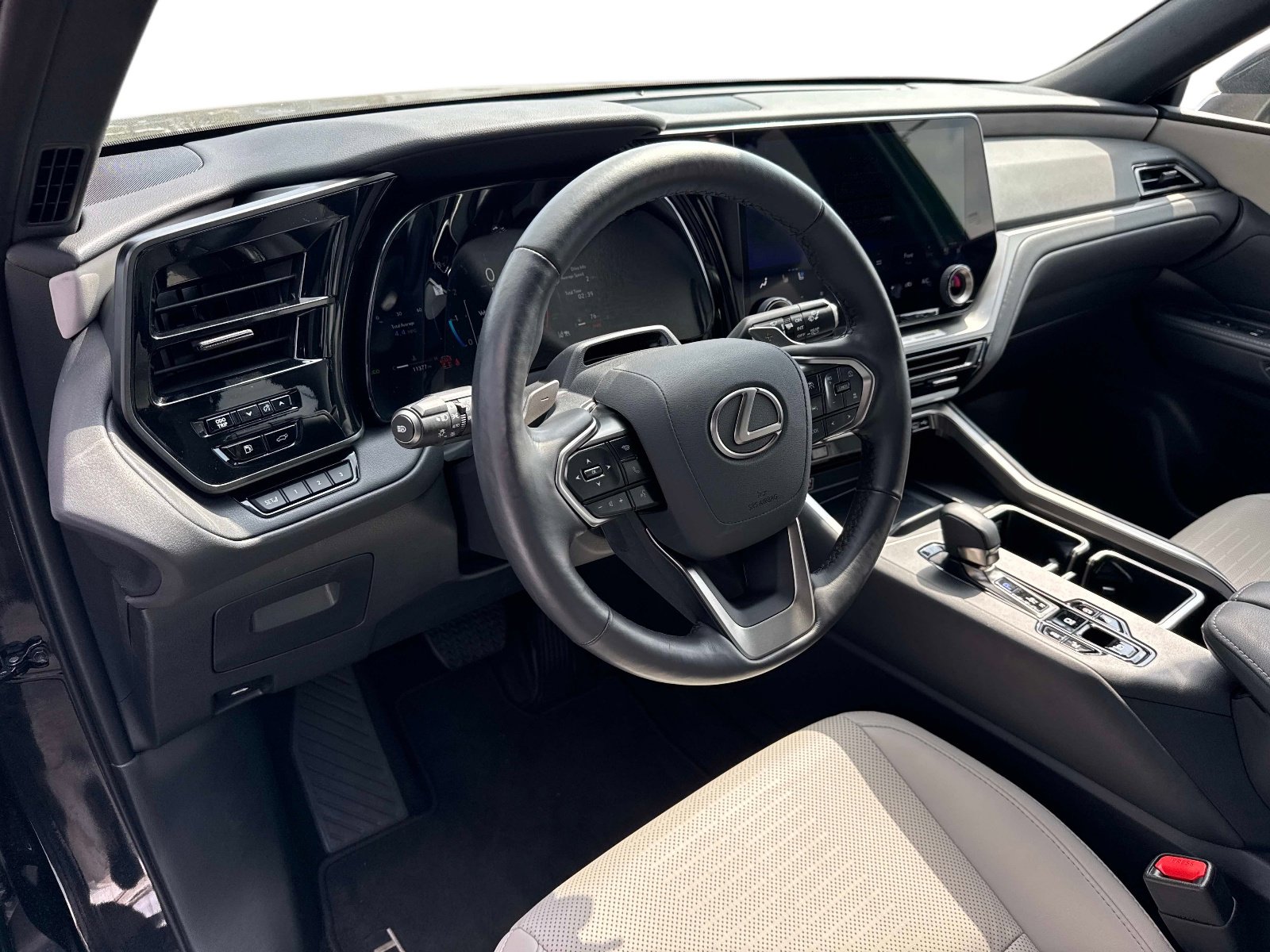 Certified 2025 Lexus TX 350 AWD w/ Technology Package image 25