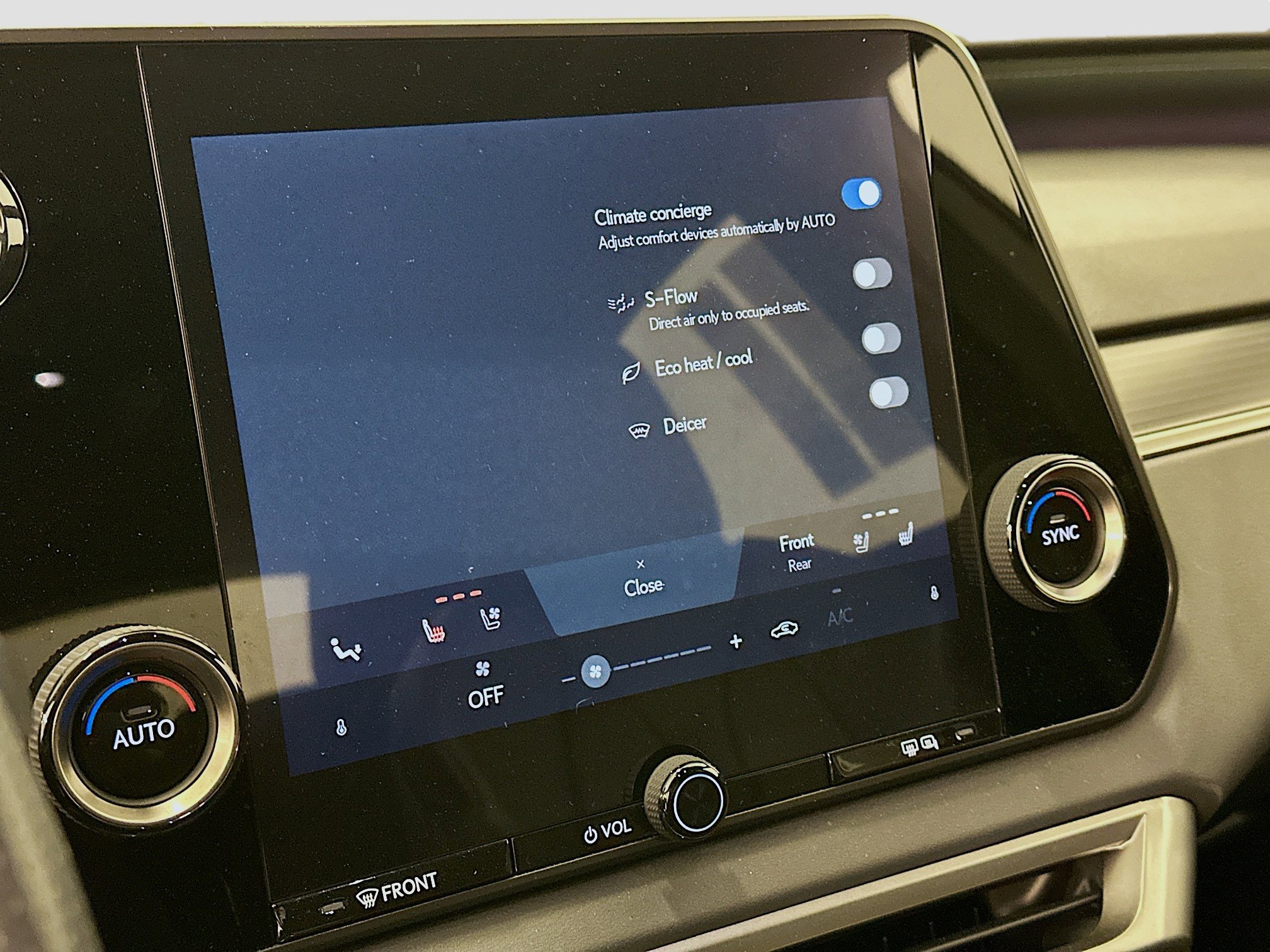 Used 2023 Lexus RX 350 F Sport w/ Accessory Package image 24