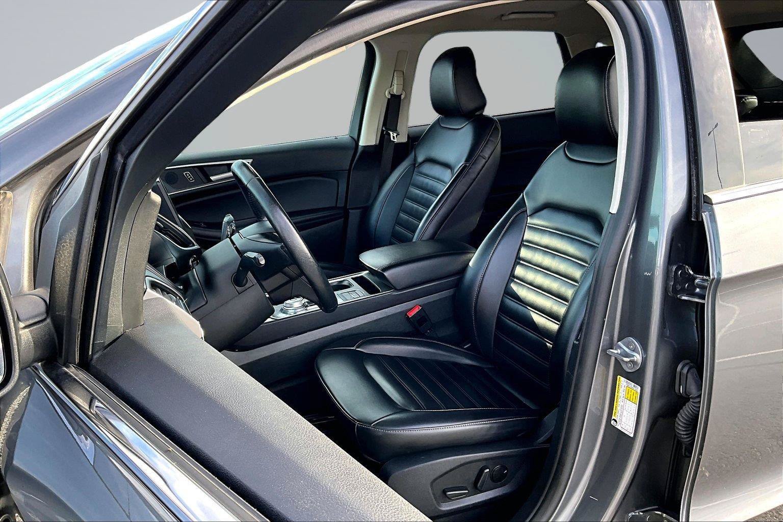 Used 2024 Ford Edge SEL AWD/4WD image 26