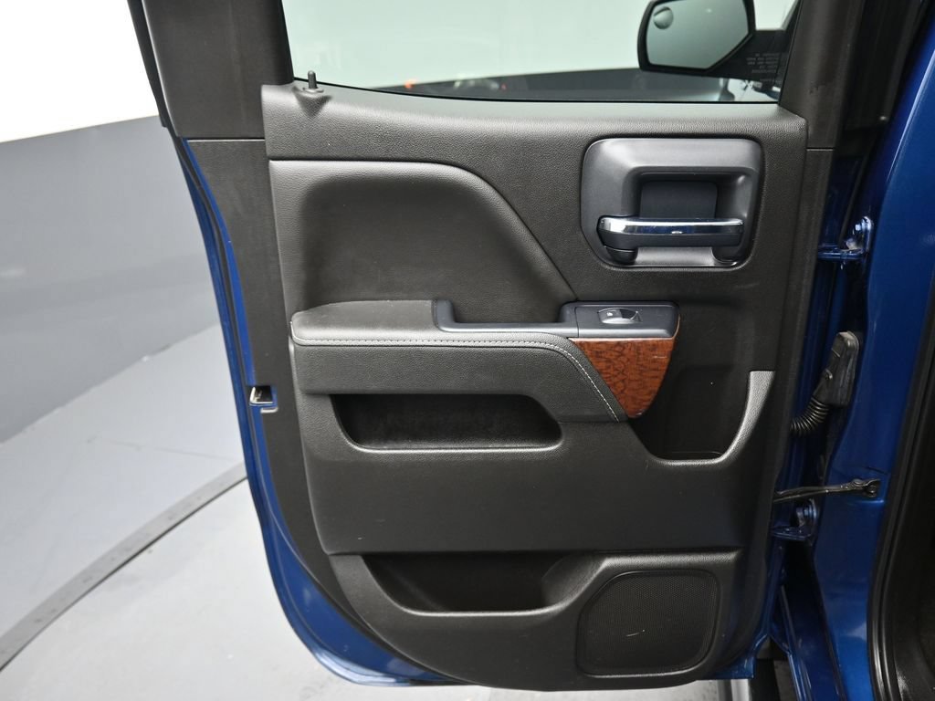 Used 2018 GMC Sierra 1500 SLE w/ SLE Value Package AWD/4WD image 29