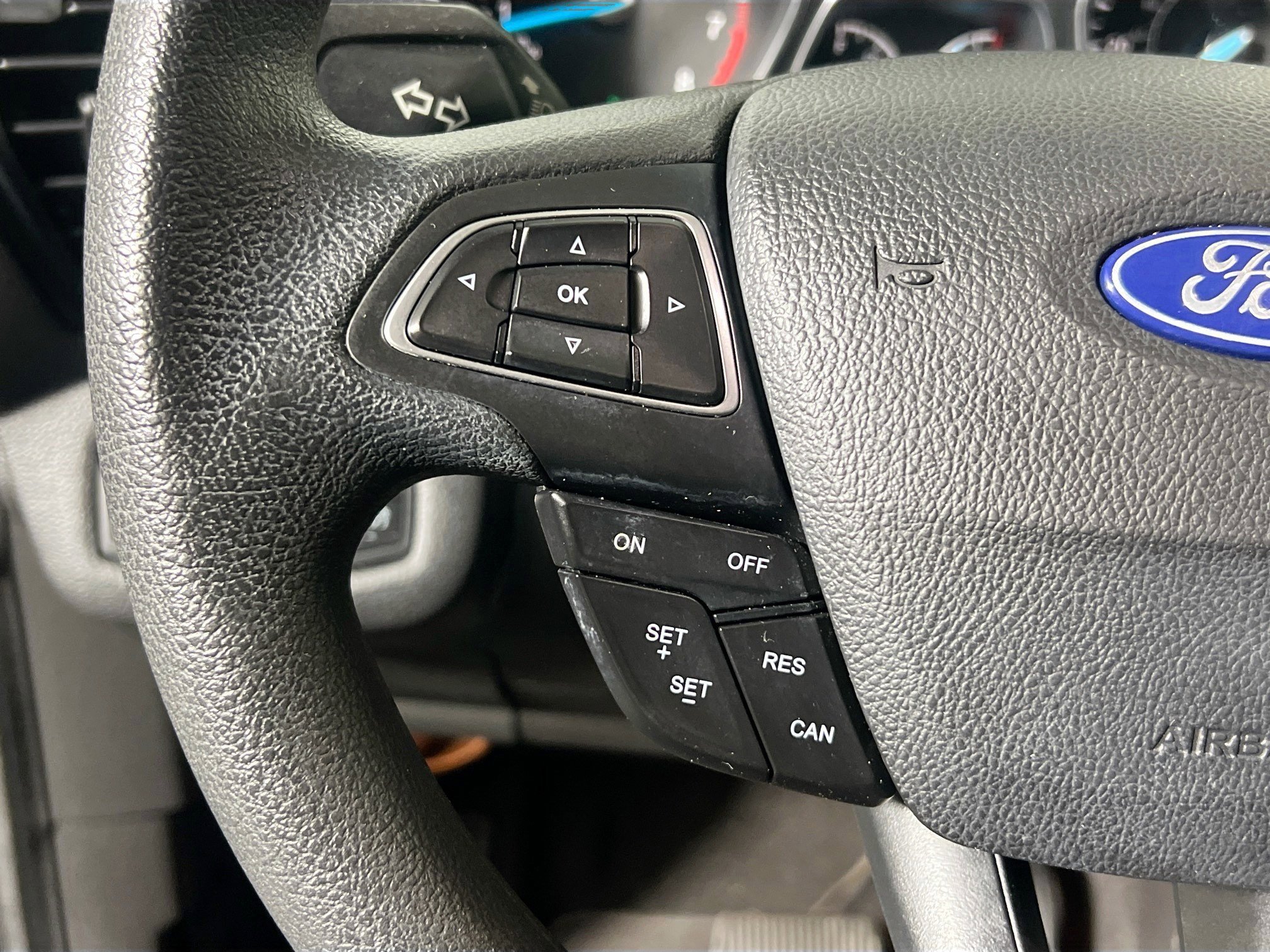 Used 2019 Ford Escape S image 18