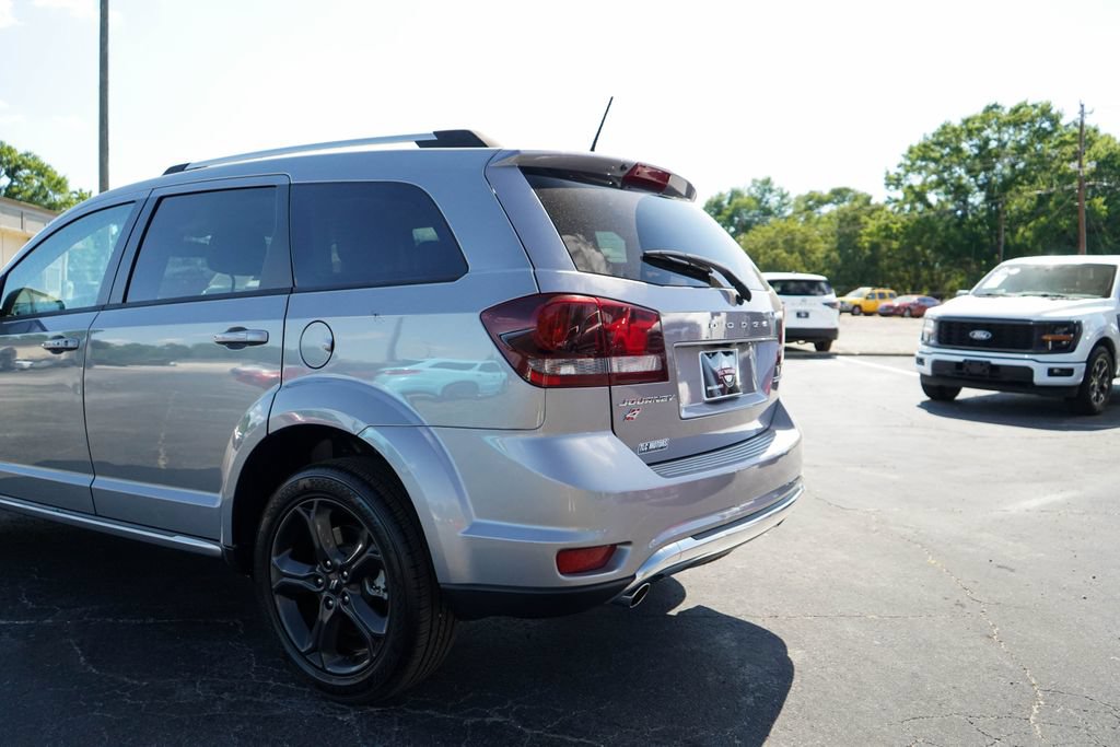 Used 2019 Dodge Journey Crossroad AWD/4WD image 20