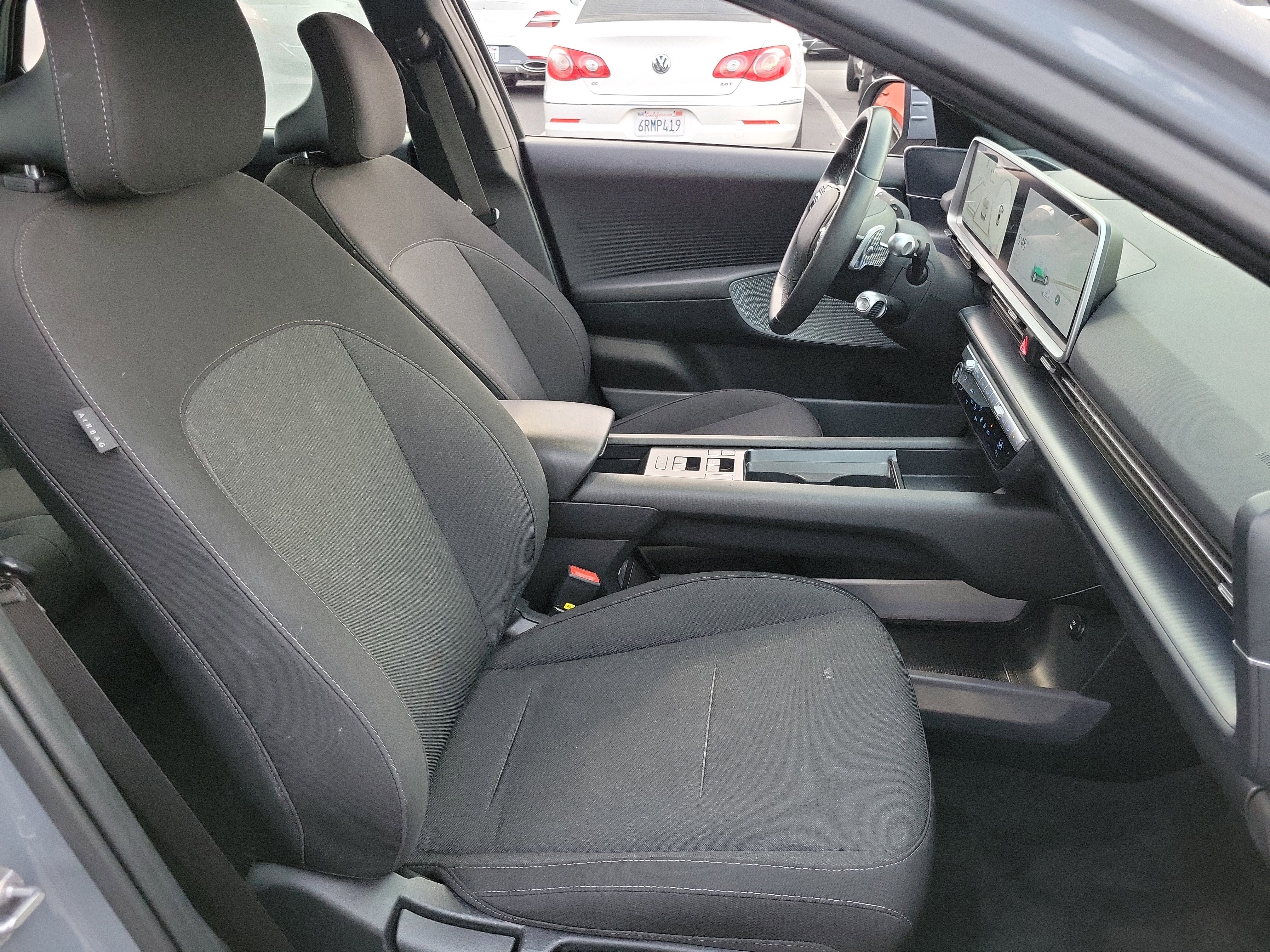 Used 2024 Hyundai Ioniq 6 SE RWD image 22