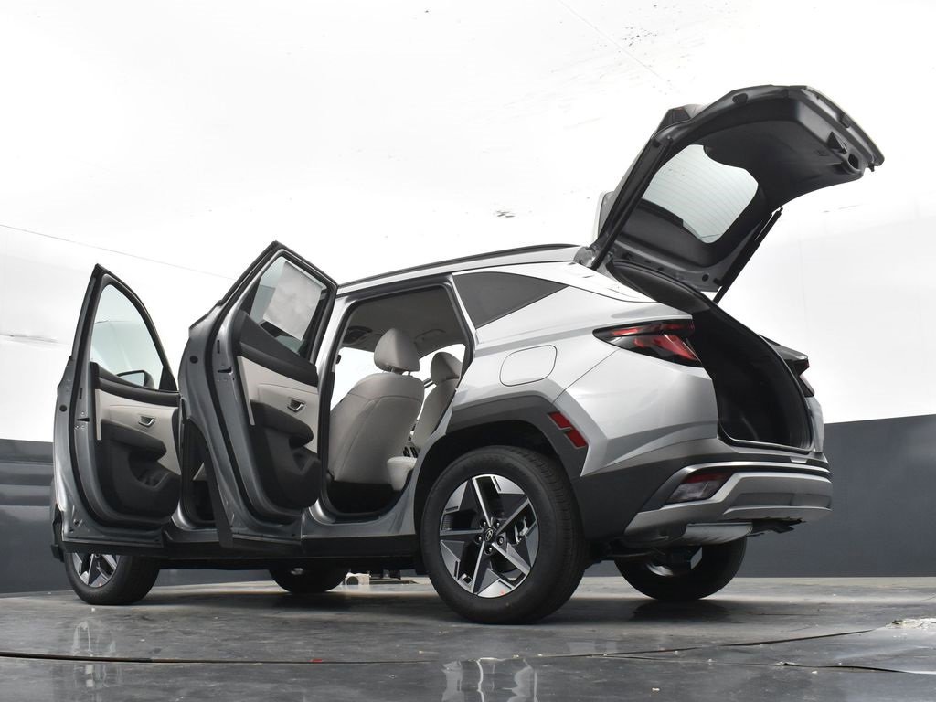 Used 2025 Hyundai Tucson SEL image 40