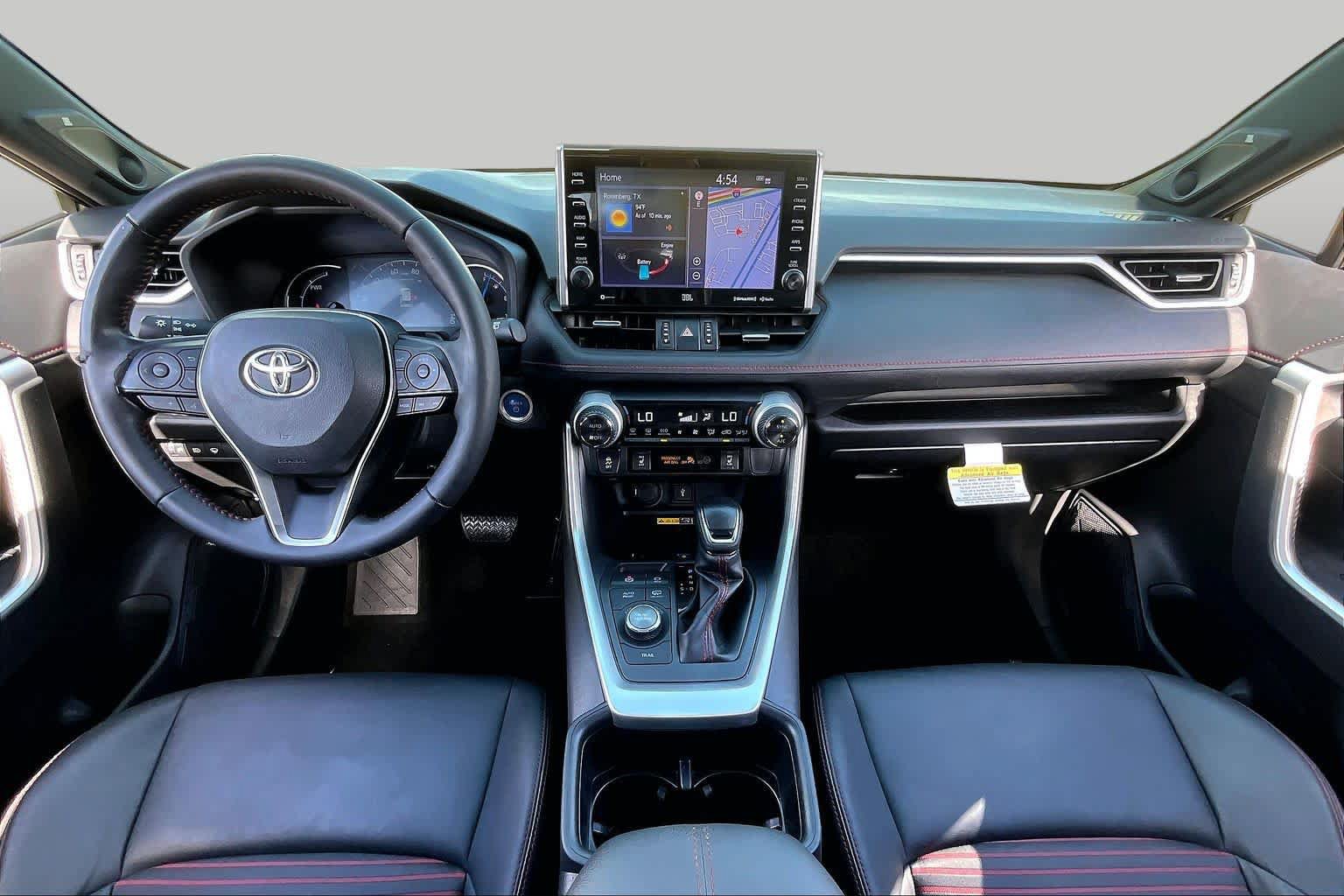 Used 2022 Toyota RAV4 XSE w/ Weather Package AWD/4WD image 16