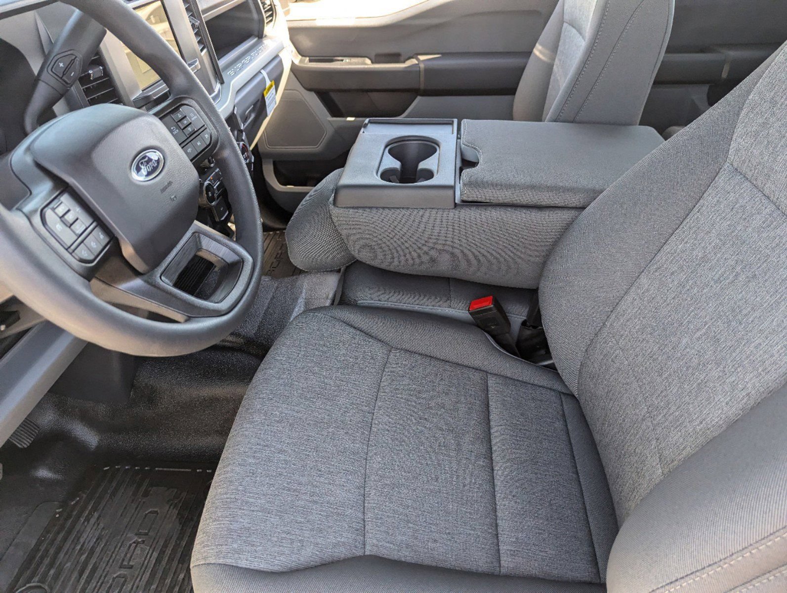 New 2024 Ford F350 XL AWD/4WD image 18