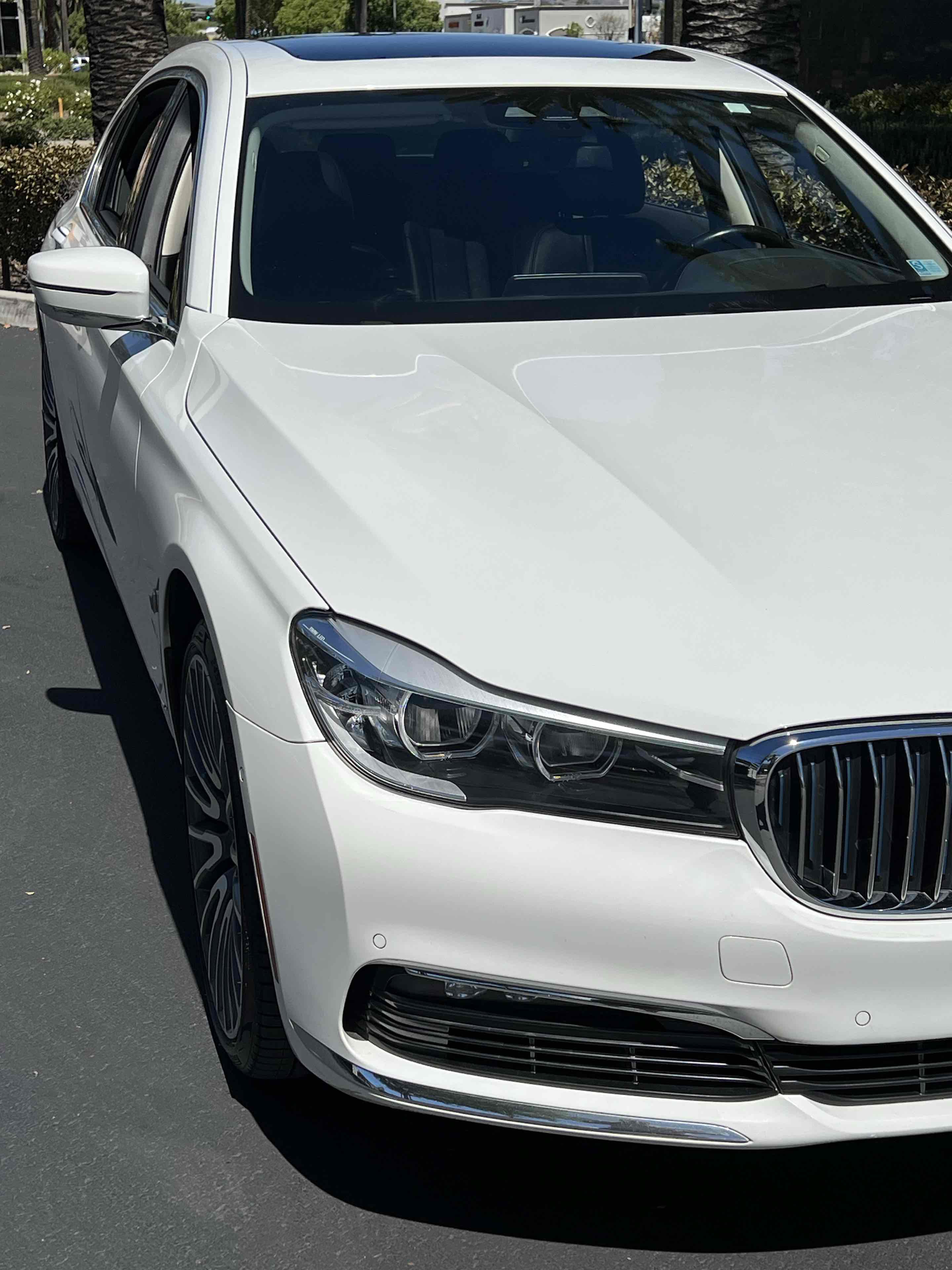 Used 2018 BMW 740e xDrive AWD/4WD image 71