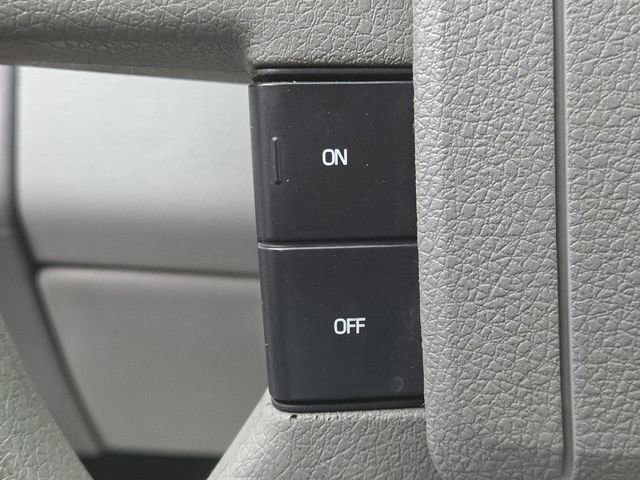 Used 2006 Ford F150 XLT image 9