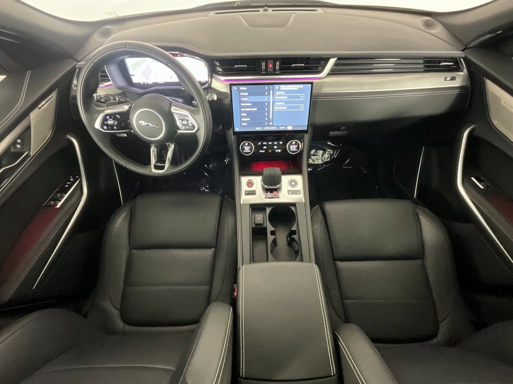 Used 2025 Jaguar F-PACE R-Dynamic S image 14