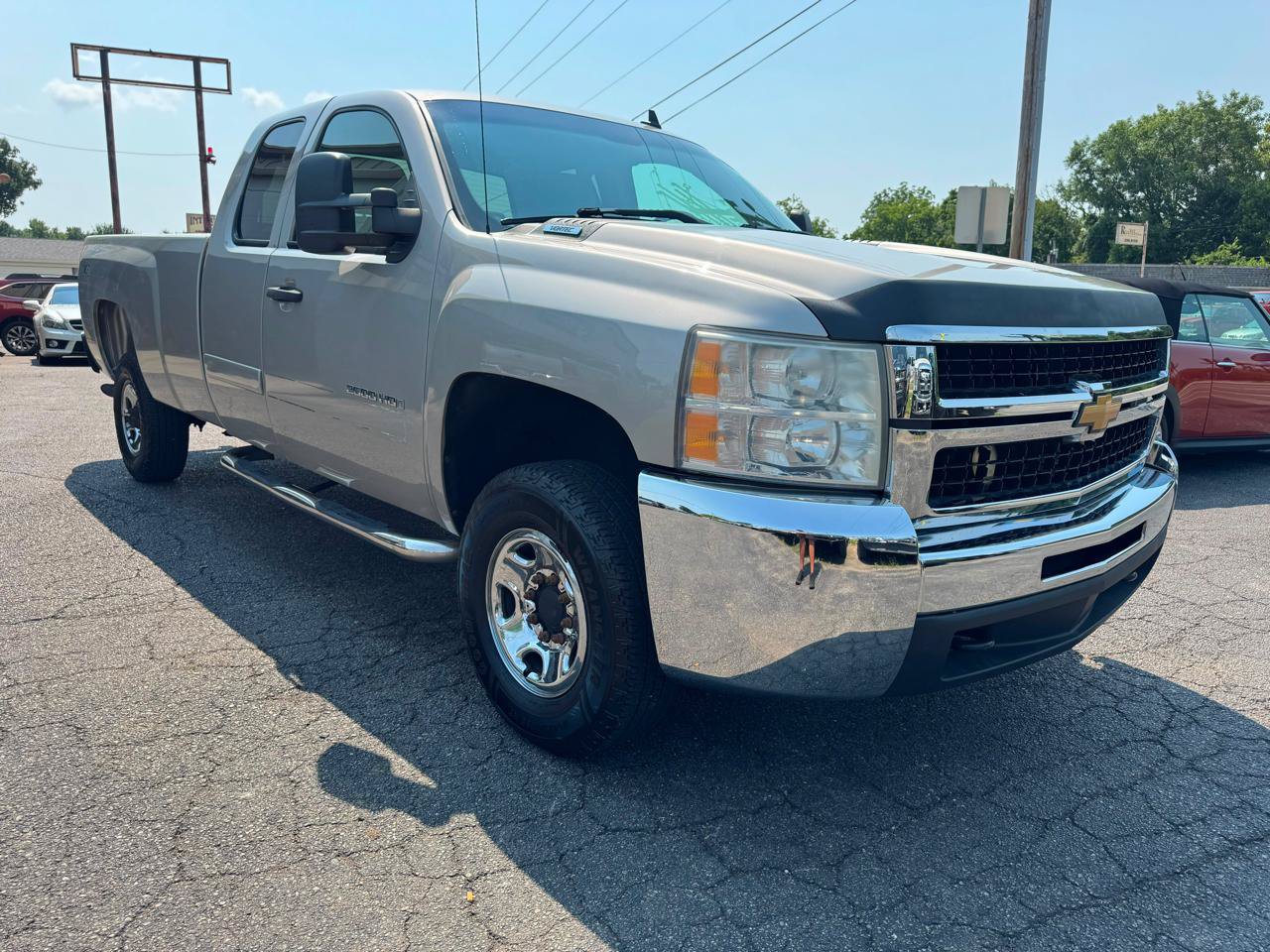 Used 2008 Chevrolet Silverado 2500 LT AWD/4WD image 8