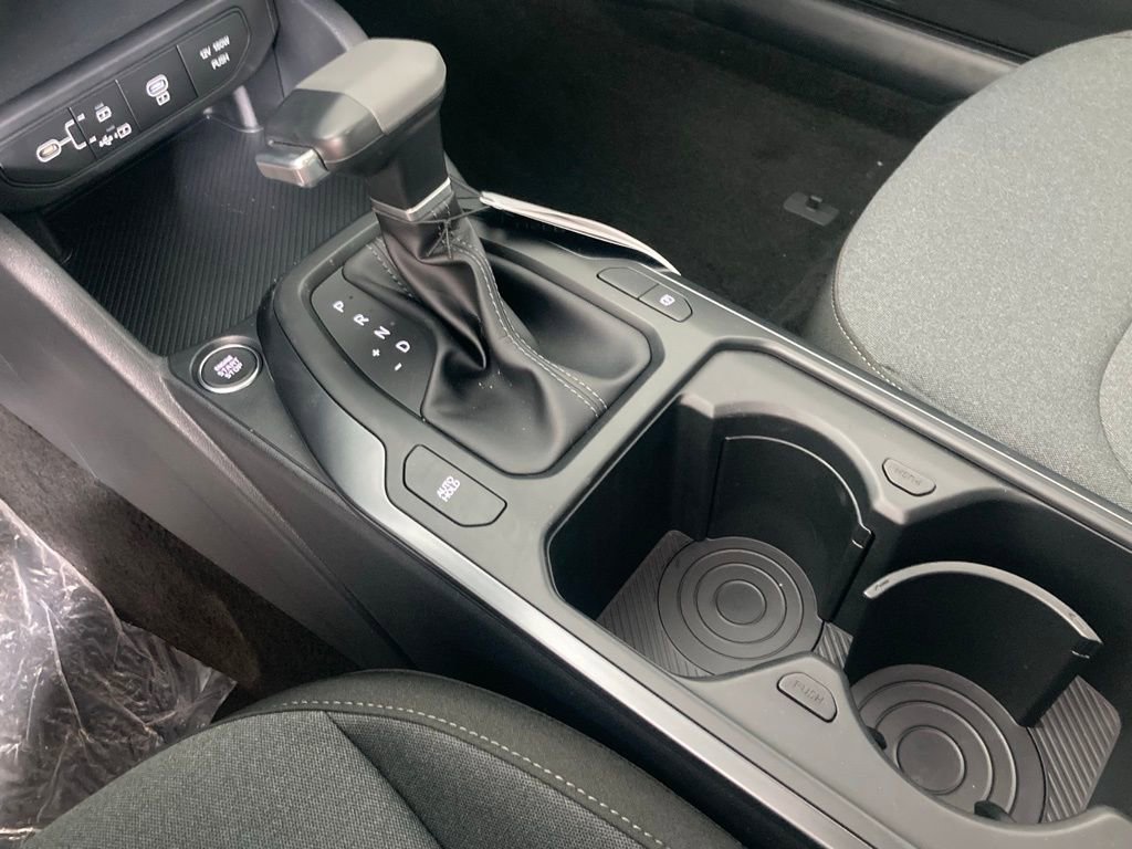 New 2025 Kia K4 LXS image 9