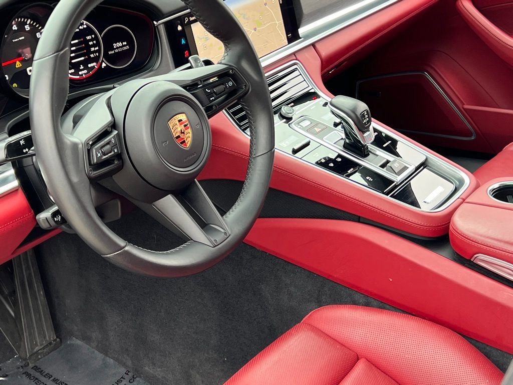 Used 2023 Porsche Panamera 4 Platinum Edition w/ Assistance Package image 35