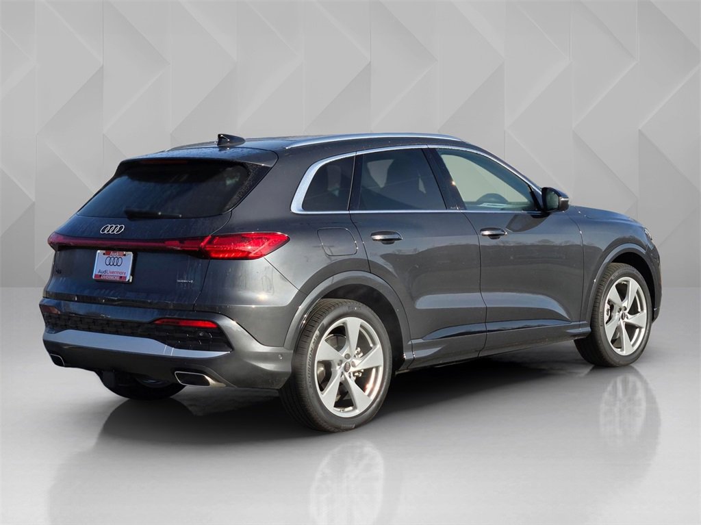 New 2025 Audi Q5 Prestige image 6