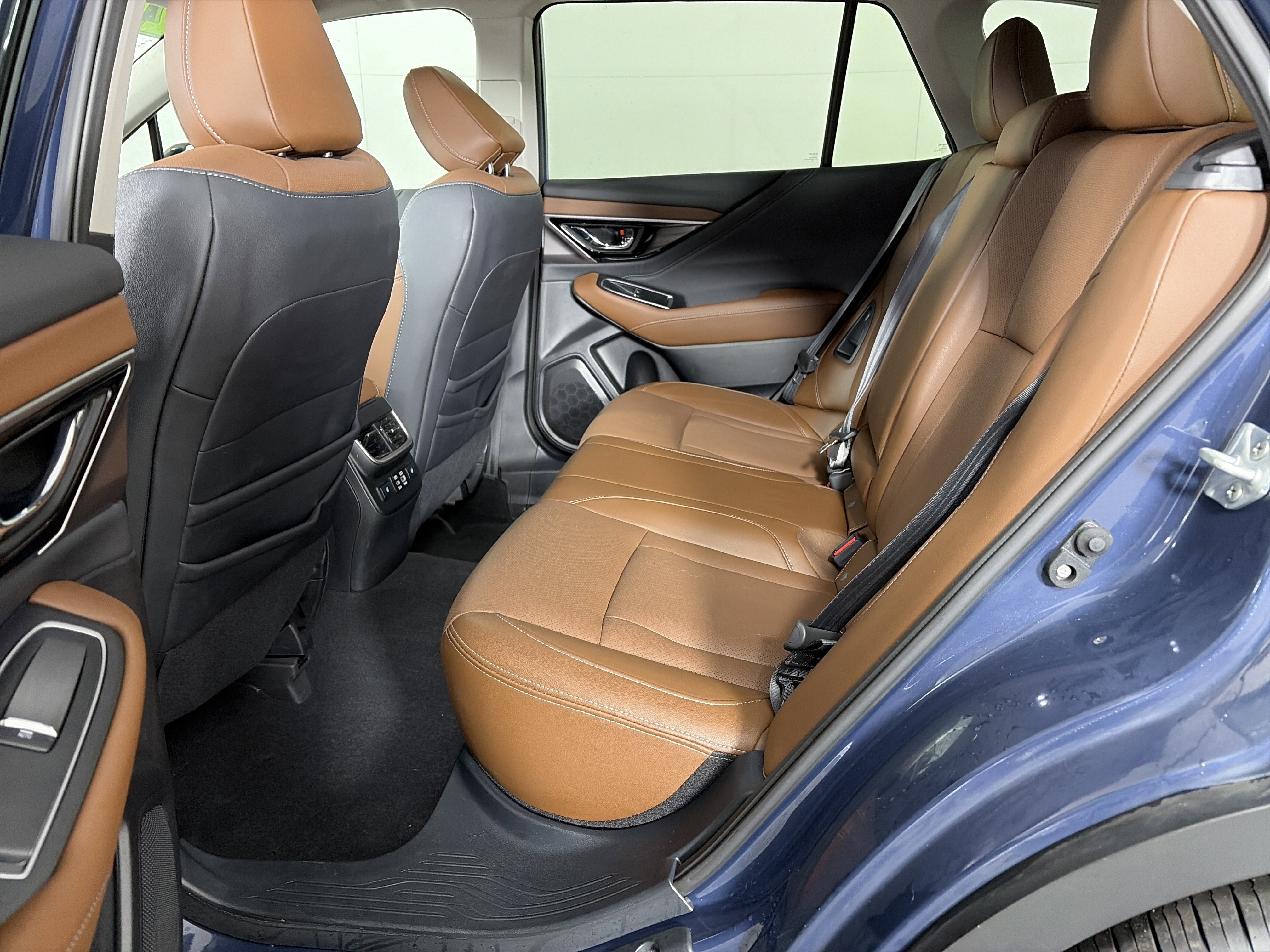 Used 2024 Subaru Outback Touring image 13