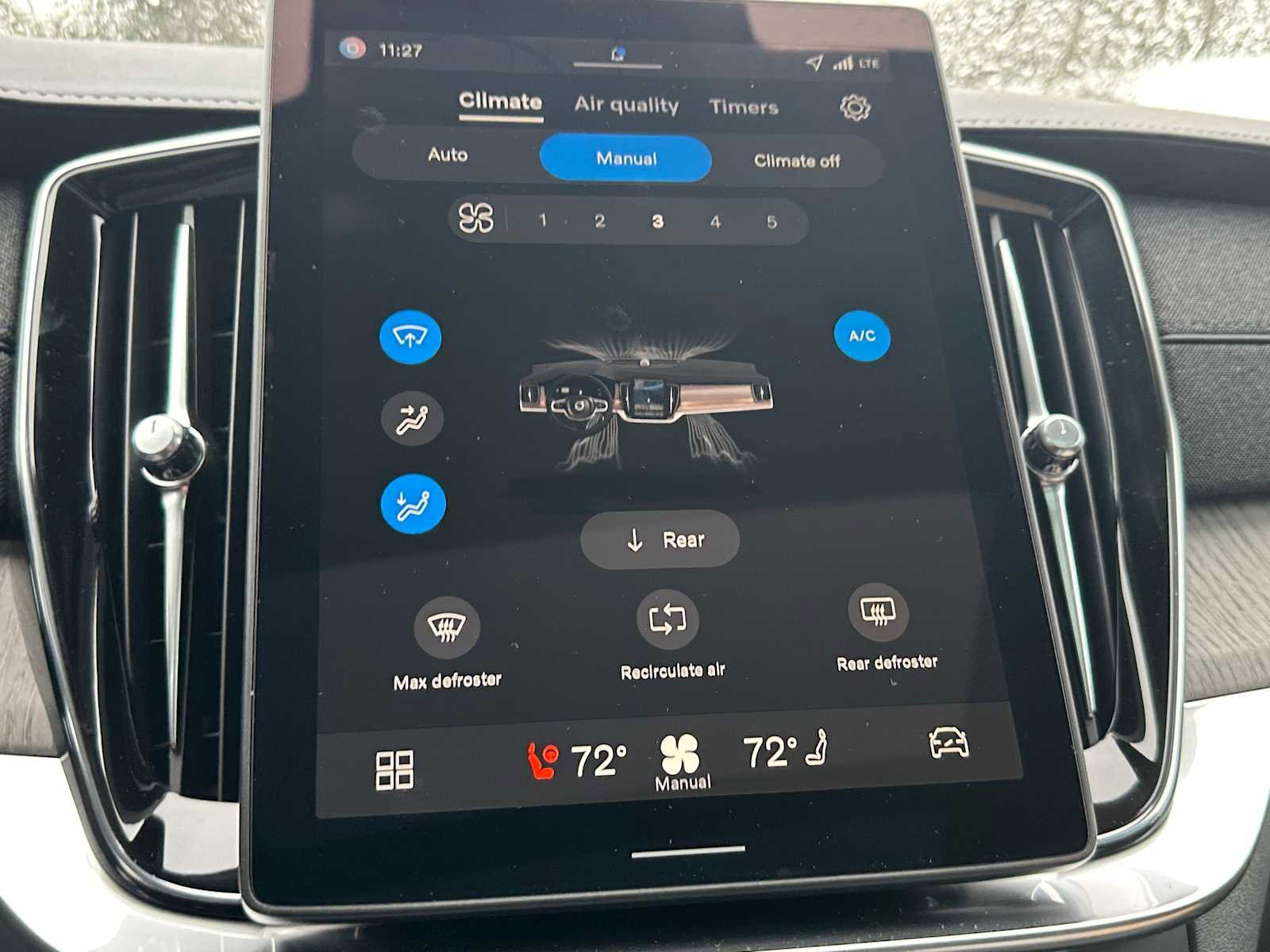 New 2026 Volvo XC90 B6 Ultra w/ Lounge Package image 29