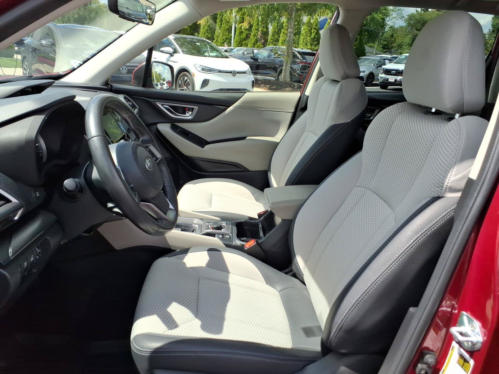 Certified 2023 Subaru Forester Premium AWD/4WD image 18
