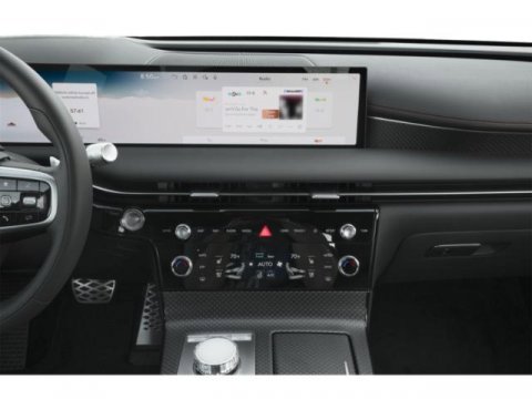 Used 2025 Genesis G80 2.5T Sport Prestige image 12