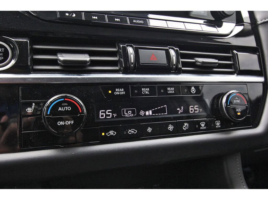 Used 2023 Nissan Pathfinder SL FWD image 24