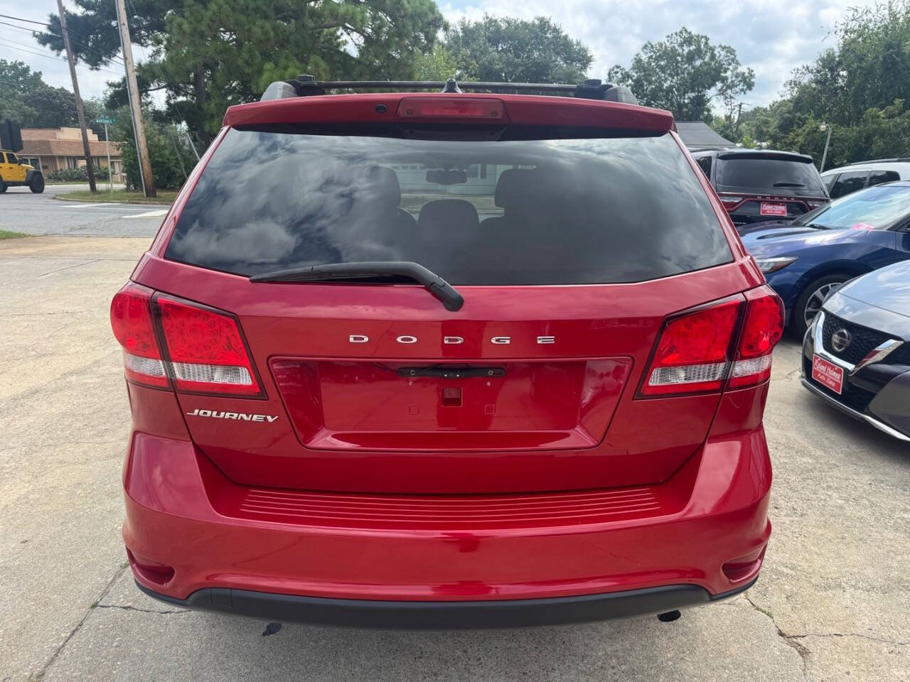 Used 2016 Dodge Journey SXT w/ Blacktop Package FWD image 7