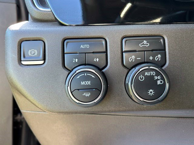 Used 2023 Chevrolet Silverado 1500 LT w/ Protection Package AWD/4WD image 19