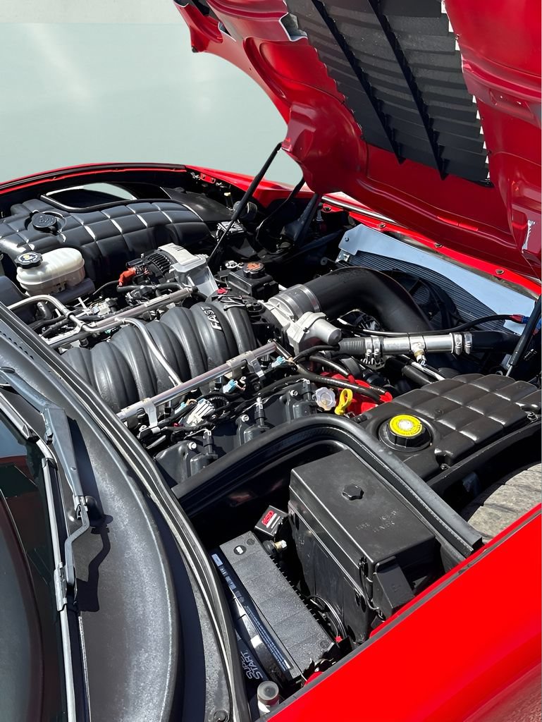 Used 2001 Chevrolet Corvette Z06 w/ Memory Pkg RWD image 10