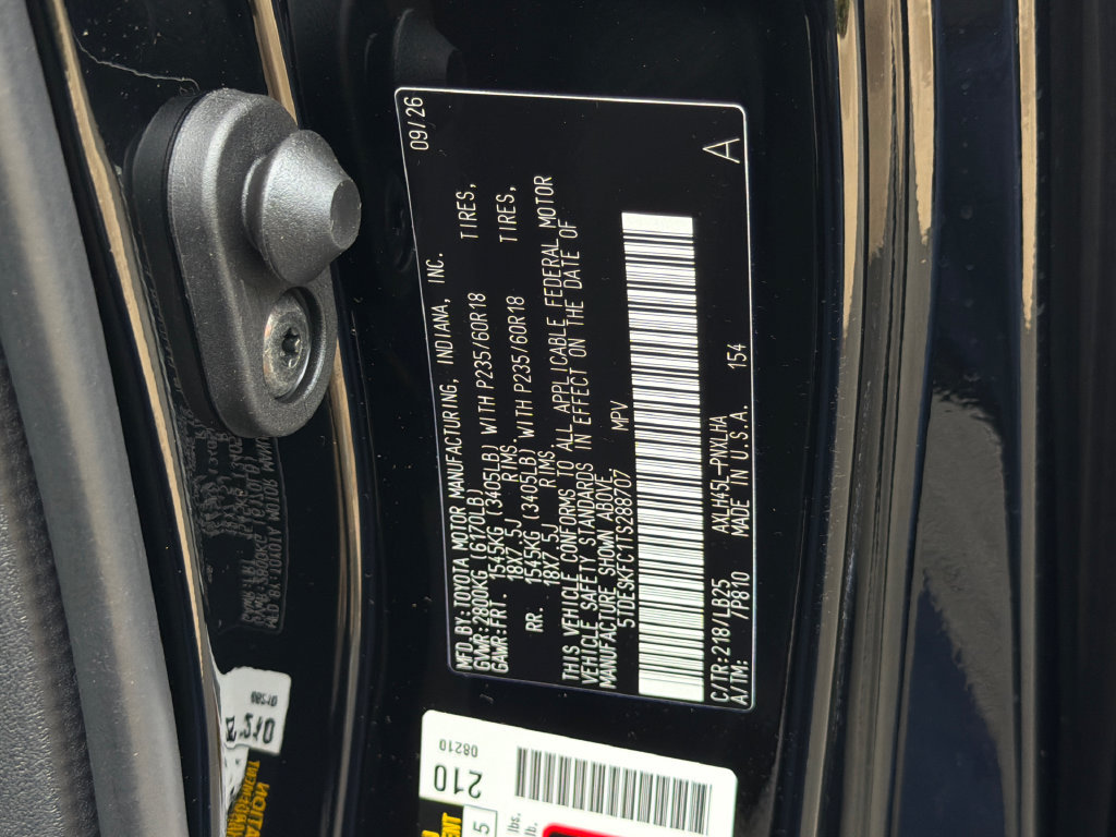 New 2026 Toyota Sienna Platinum AWD/4WD image 34