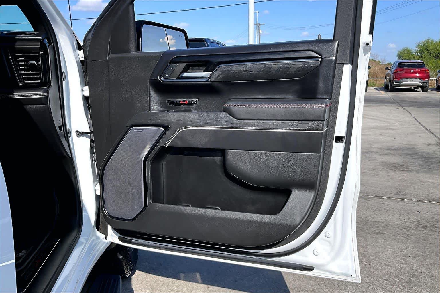 Certified 2024 GMC Sierra 1500 AT4X w/ AT4X AEV Edition AWD/4WD image 40