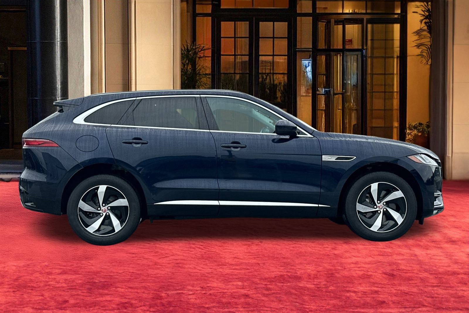 Used 2022 Jaguar F-PACE S image 9