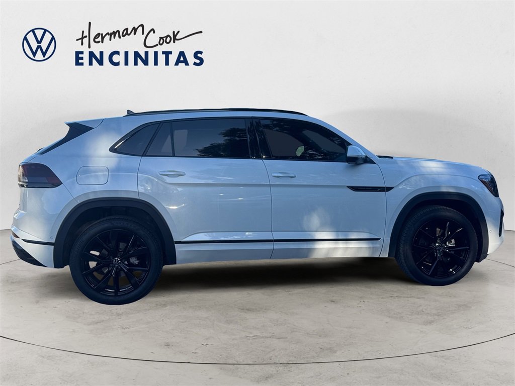 Used 2025 Volkswagen Atlas Cross Sport SEL Premium R-Line image 6