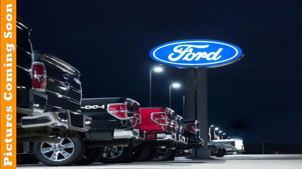 Used 2021 Ford Explorer ST w/ ST Street Pack image 14