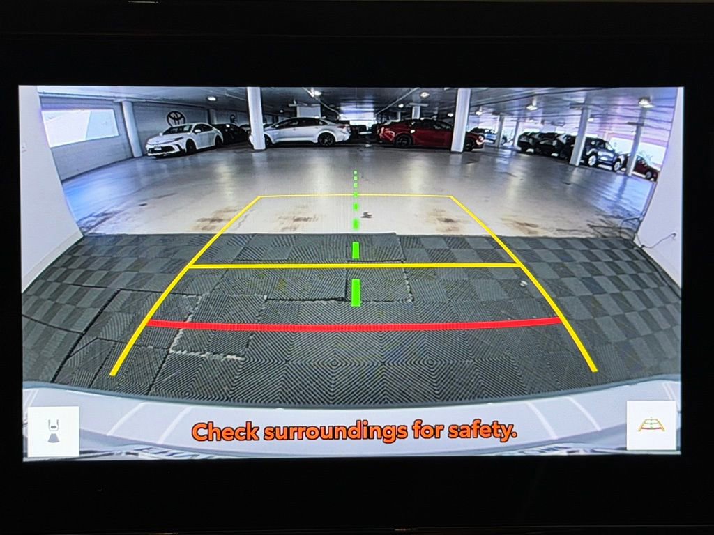 Used 2026 Toyota Camry LE FWD image 31