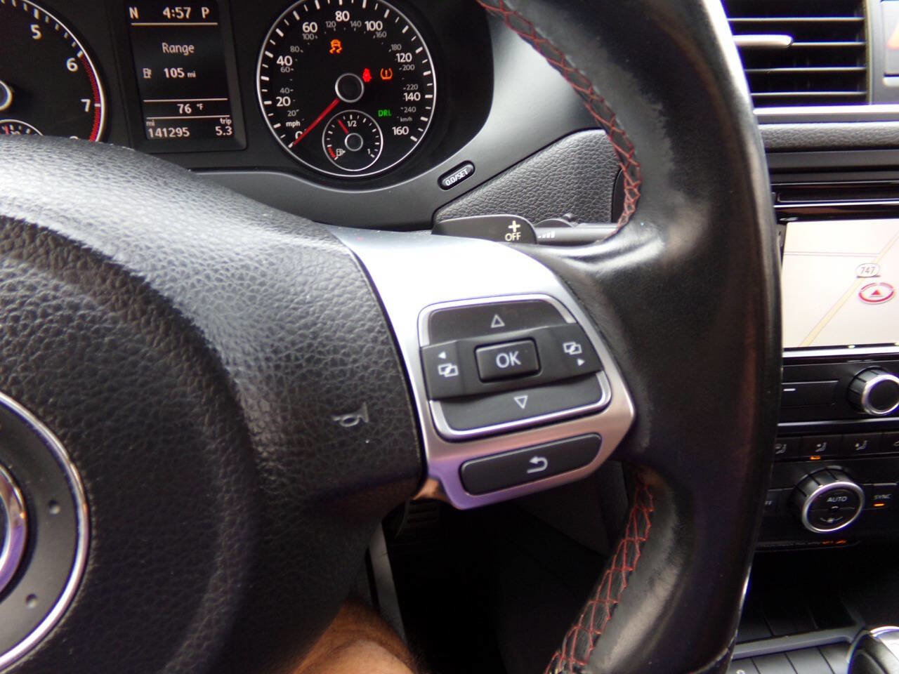 Used 2013 Volkswagen Jetta GLI Autobahn image 65