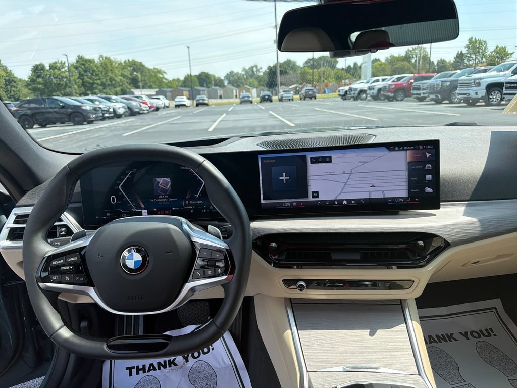 Used 2025 BMW 430i Convertible w/ Premium Package RWD image 16
